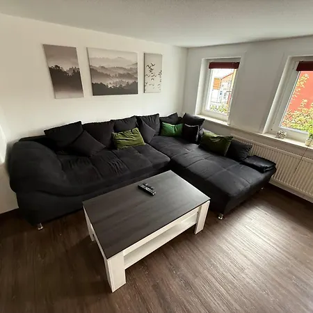 Primeloft Hirsch - Gemuetlich & Geraeumig - Bis 4 Pers - Eigener Eingang & Parkplatz - 84qm Im Eg *