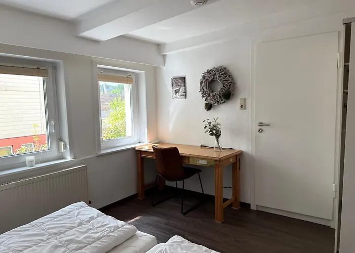 Primeloft Hirsch - Gemuetlich & Geraeumig - Bis 4 Pers - Eigener Eingang & Parkplatz - 84qm Im Eg * Braunlage