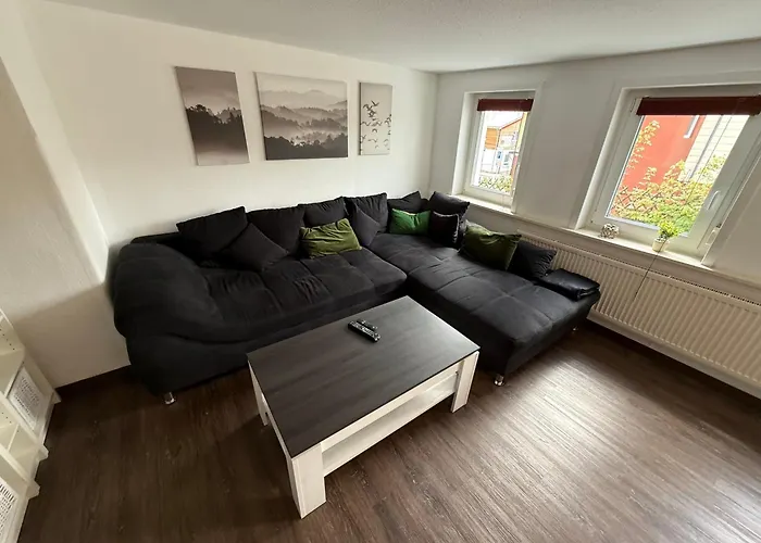 Primeloft Hirsch - Gemuetlich & Geraeumig - Bis 4 Pers - Eigener Eingang & Parkplatz - 84qm Im Eg *