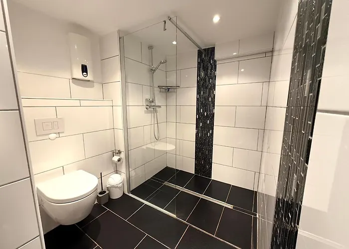 Primeloft Hirsch - Gemuetlich & Geraeumig - Bis 4 Pers - Eigener Eingang & Parkplatz - 84qm Im Eg Daire Braunlage