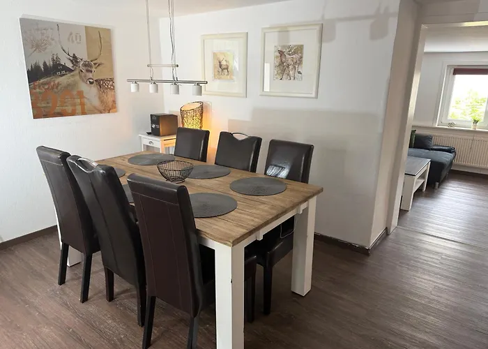 Primeloft Hirsch - Gemuetlich & Geraeumig - Bis 4 Pers - Eigener Eingang & Parkplatz - 84qm Im Eg * Braunlage